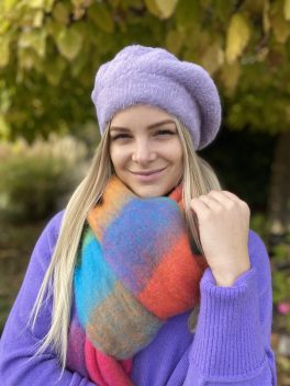 Szőrös tányérsapka