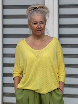 Mintás T ujjú felső