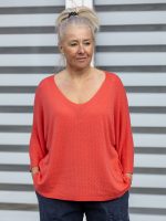 Mintás T ujjú felső