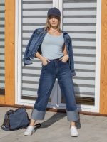 Felhajtott szárú farmer nadrág