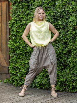 Mélyülepes zsebes nadrág