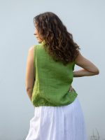 Ujjatlan kámzsás nyakú len felső