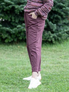 Elől varrott pamut nadrág