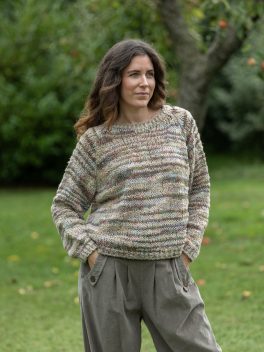 Csíkos buklé pulcsi