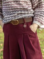 Bársony hatású öves nadrág