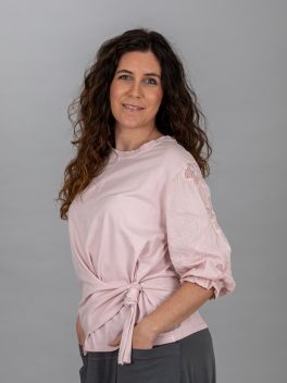 Hímzett ujjú pamut felső