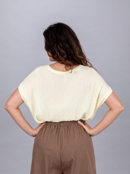 Gyűrt viszkóz felső