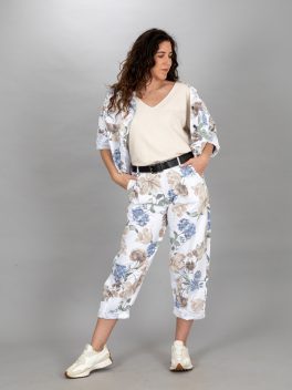 Rózsás vászon nadrág övvel