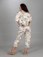 Rózsás vászon kabátka